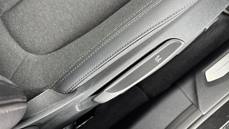 BMW 1 Series 118i Sport 5dr Step Auto Petrol Hatchback